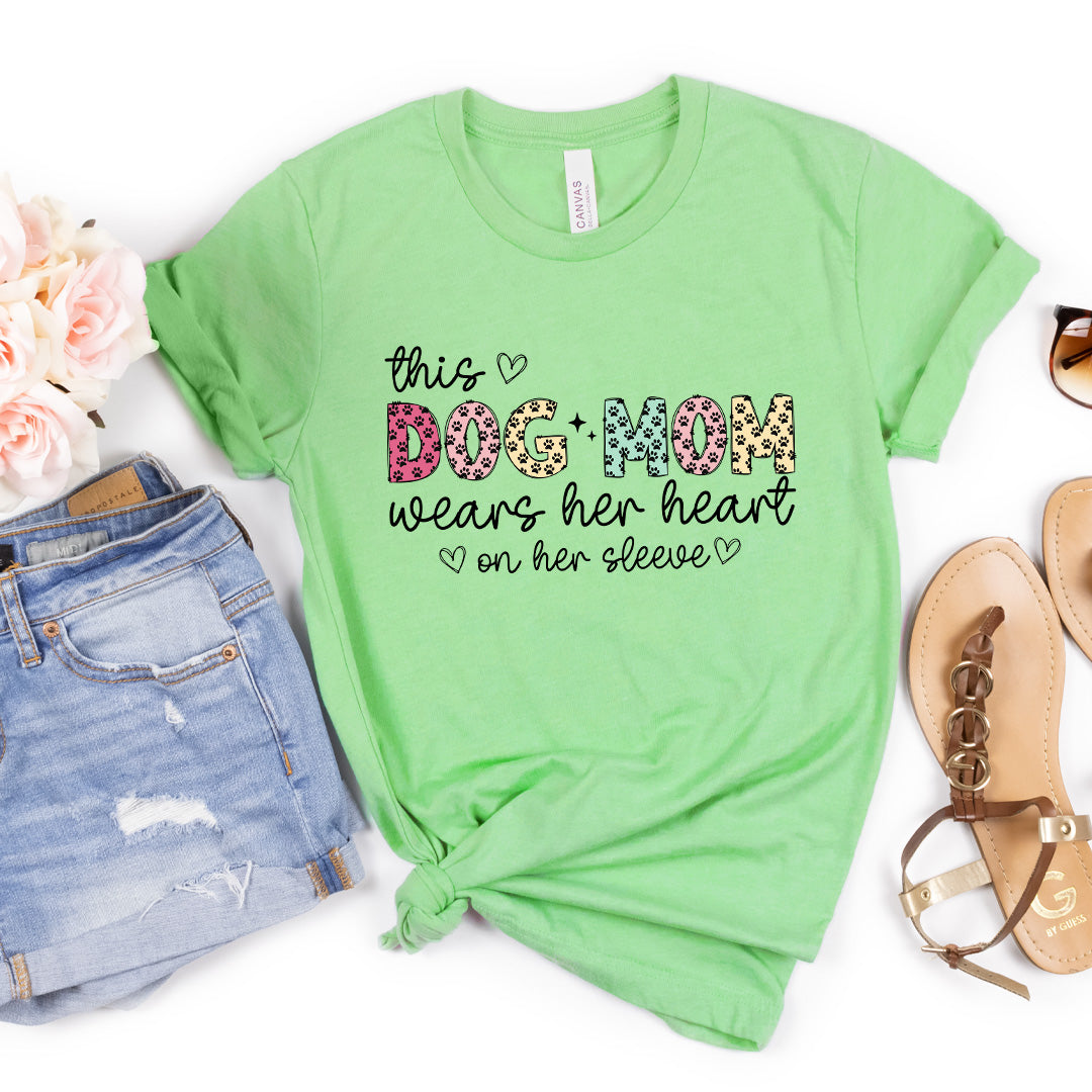 This Dog Mom Wears Her Heart On Her Sleeve Premium T-Shirt Lt. Green